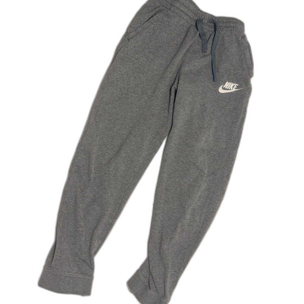 Nike Kids Youth XL Gray Fleece Jogger Sweatpants White Logo